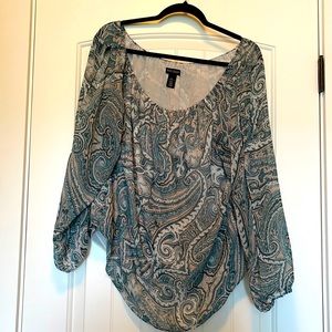 Flirty split sleeve top